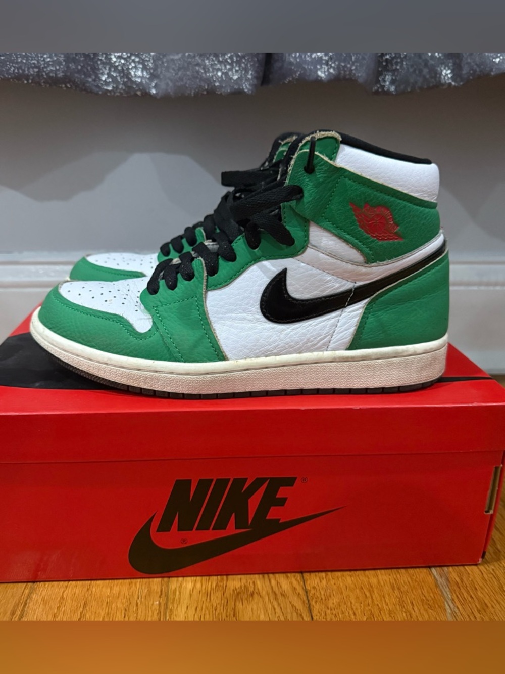 Women’s Nike Air Jordan 1 High Green White Black